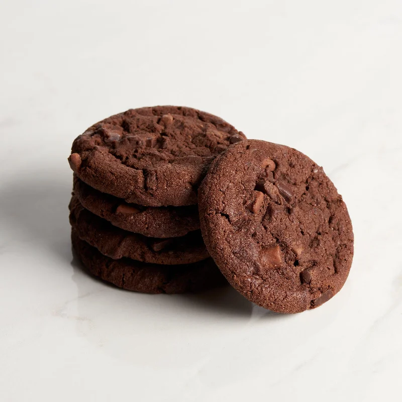 - Postoperative pet anti-licking Elizabethan collarSainsbury's Double Chocolate Cookies x5