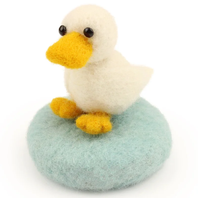 - Dog anti-slip matThe Makerss - Amiguwoolli Duck Mini Needle Felt Kit